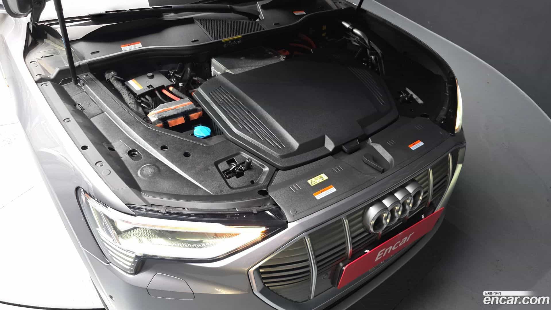 e-tron Audi 2020.6-OUTER-006