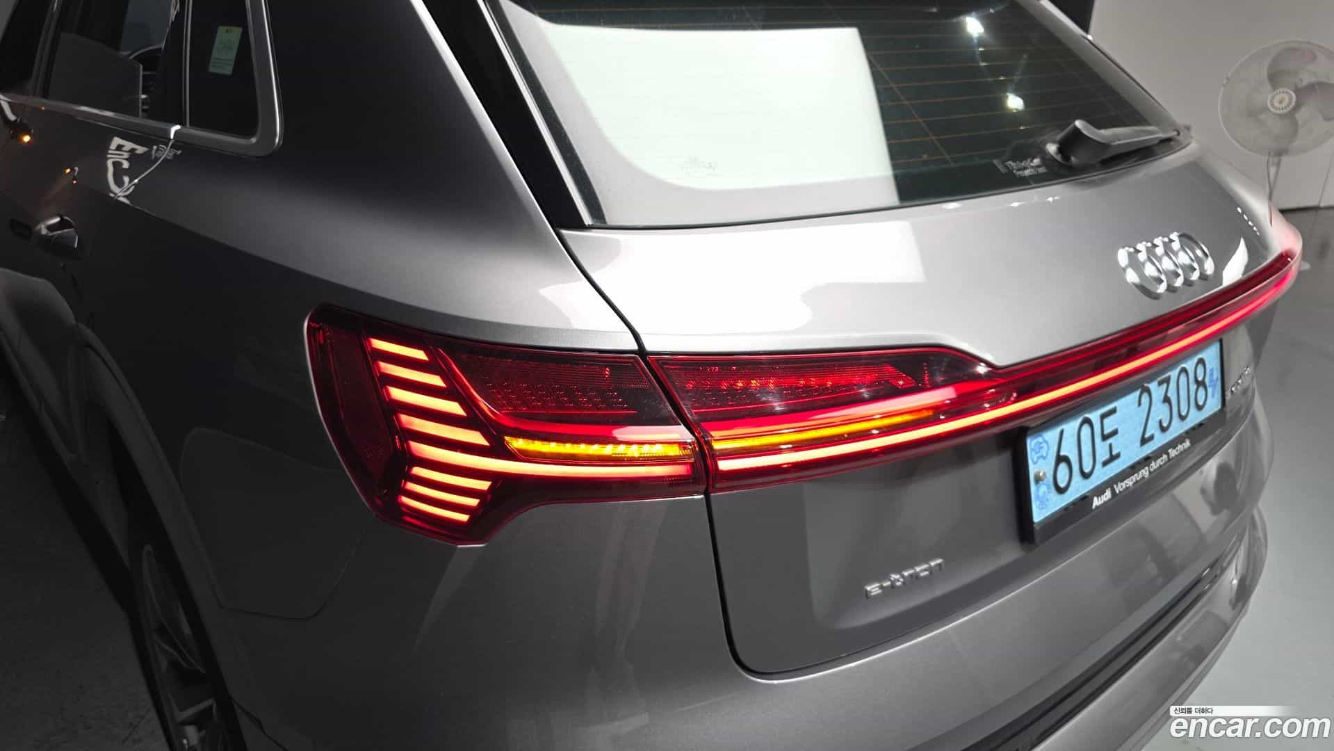 e-tron Audi 2020.6-OUTER-033