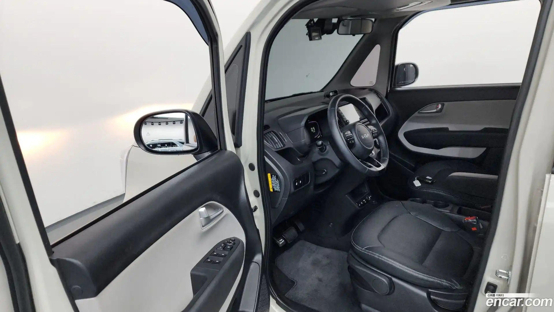 RAY Kia 2025.0-INNER-010