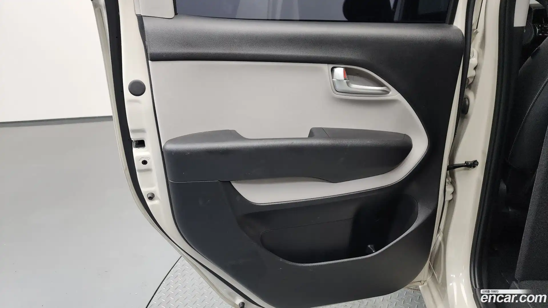 RAY Kia 2025.0-INNER-035