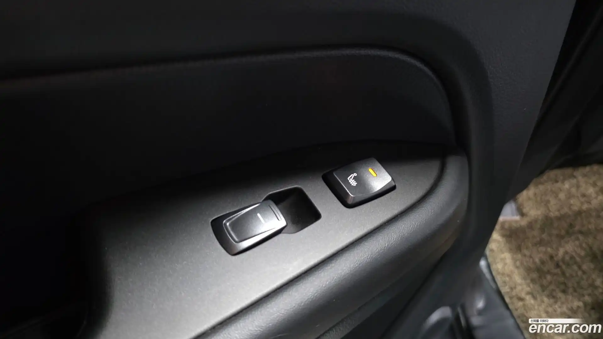 Rexton KG Mobility 2019.6-OPTION-022