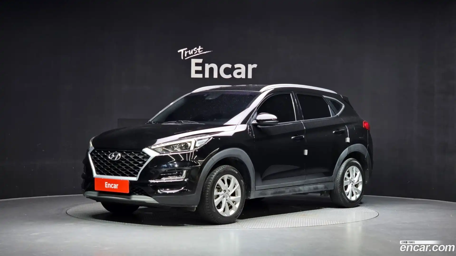 Tucson Hyundai 2019.6-OUTER-001