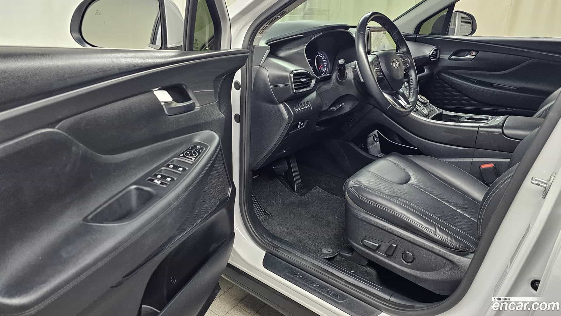 Santafe Hyundai 2022.4-INNER-010