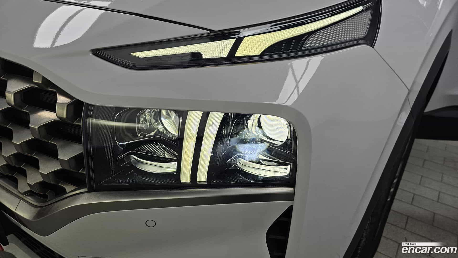 Santafe Hyundai 2022.4-OUTER-032
