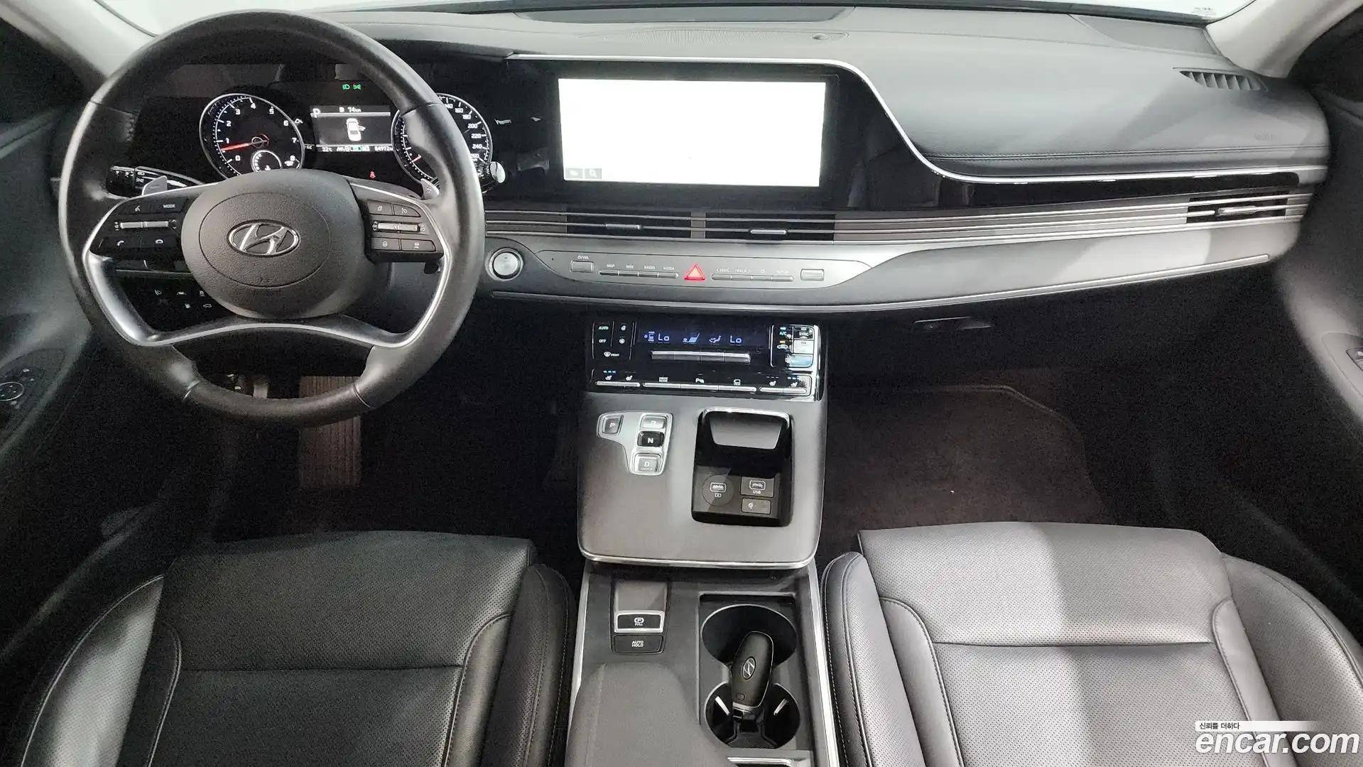 Grandeur Hyundai 2020.11-INNER-007