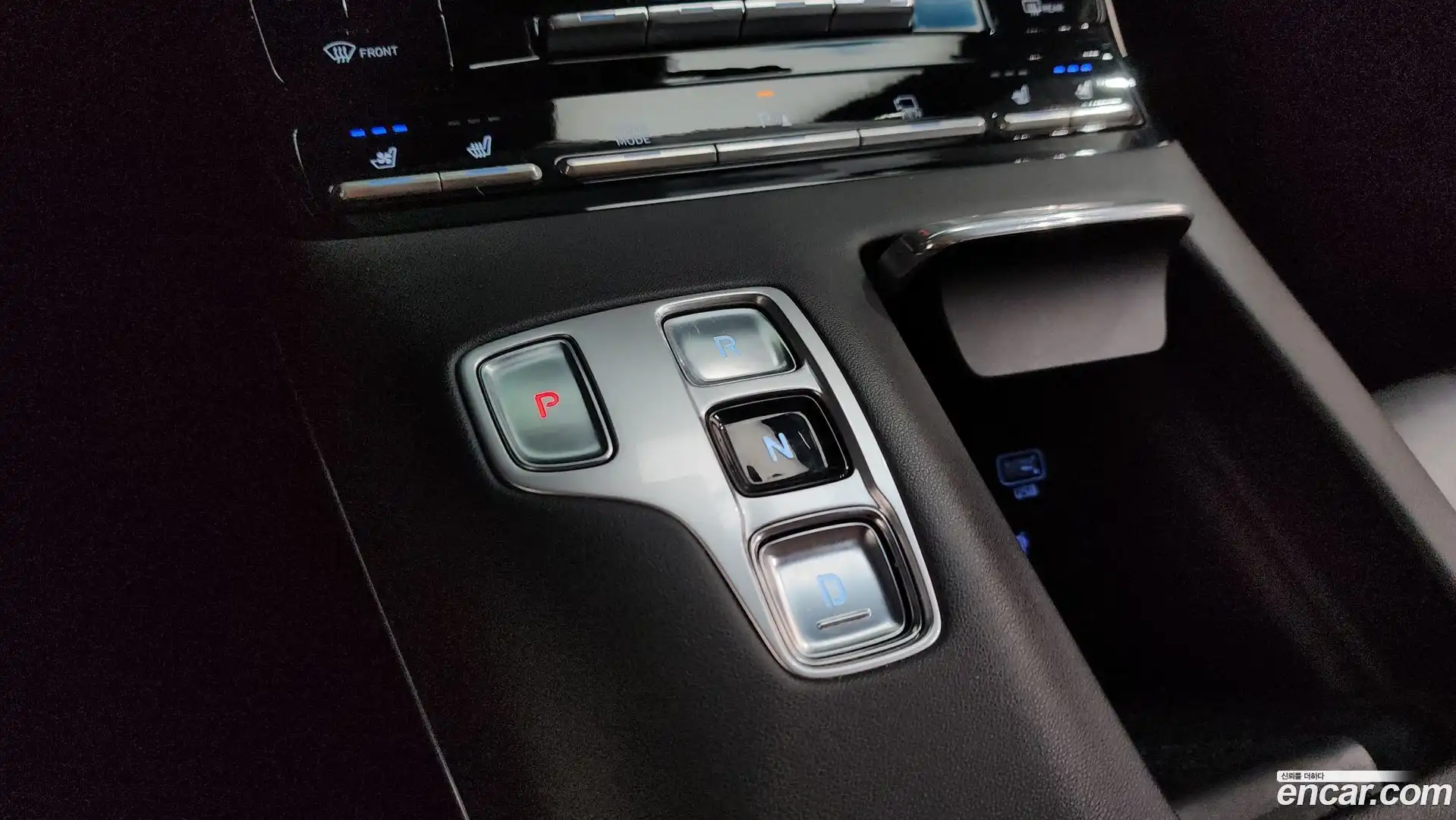 Grandeur Hyundai 2020.11-INNER-009
