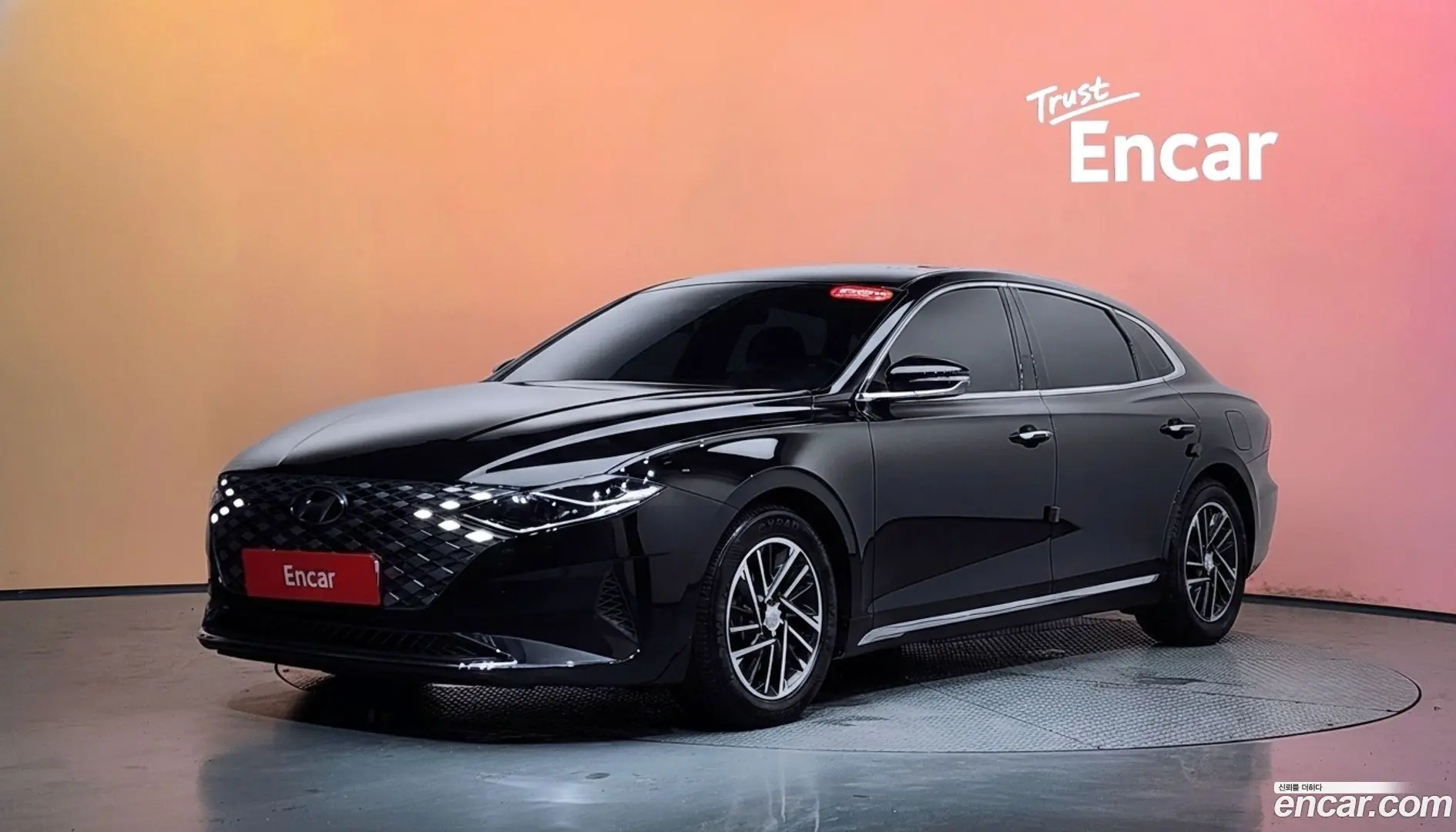 Main__Slider__Photo:Grandeur Hyundai 2020.11-0