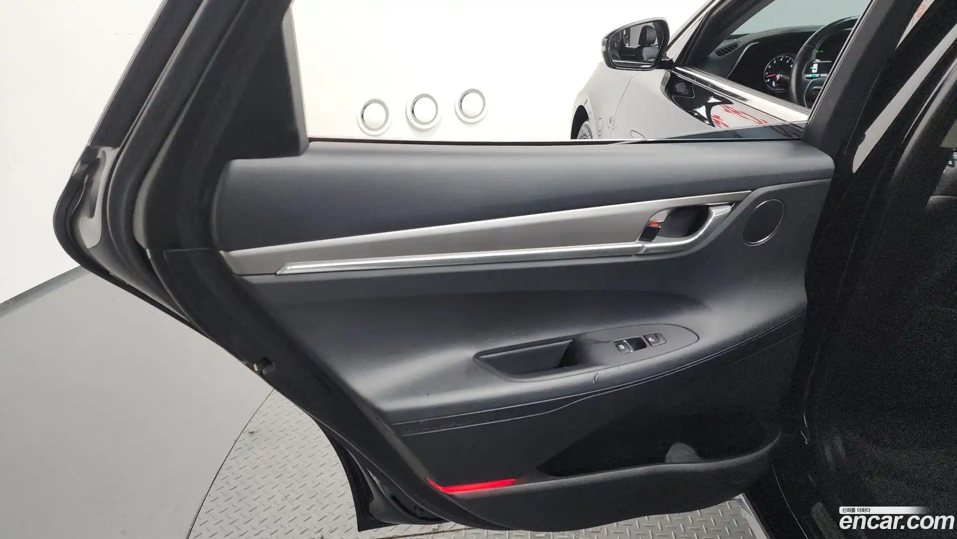 Grandeur Hyundai 2020.11-INNER-035