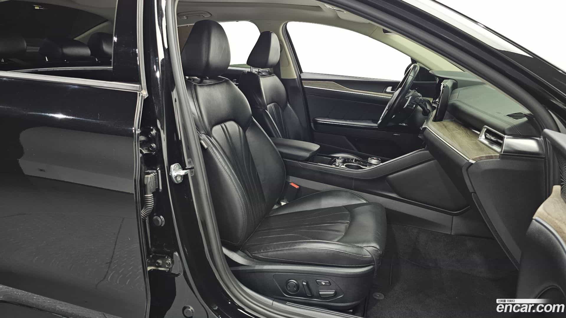 K5 Kia 2022.1-OPTION-015