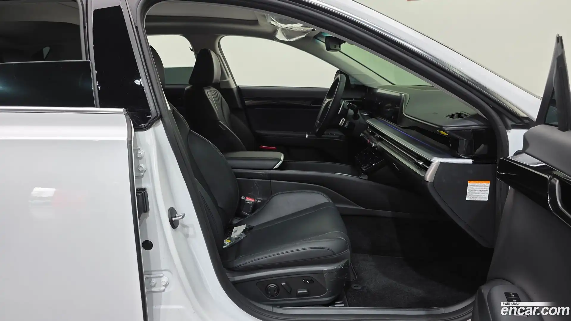 Grandeur Hyundai 2024.6-INNER-010