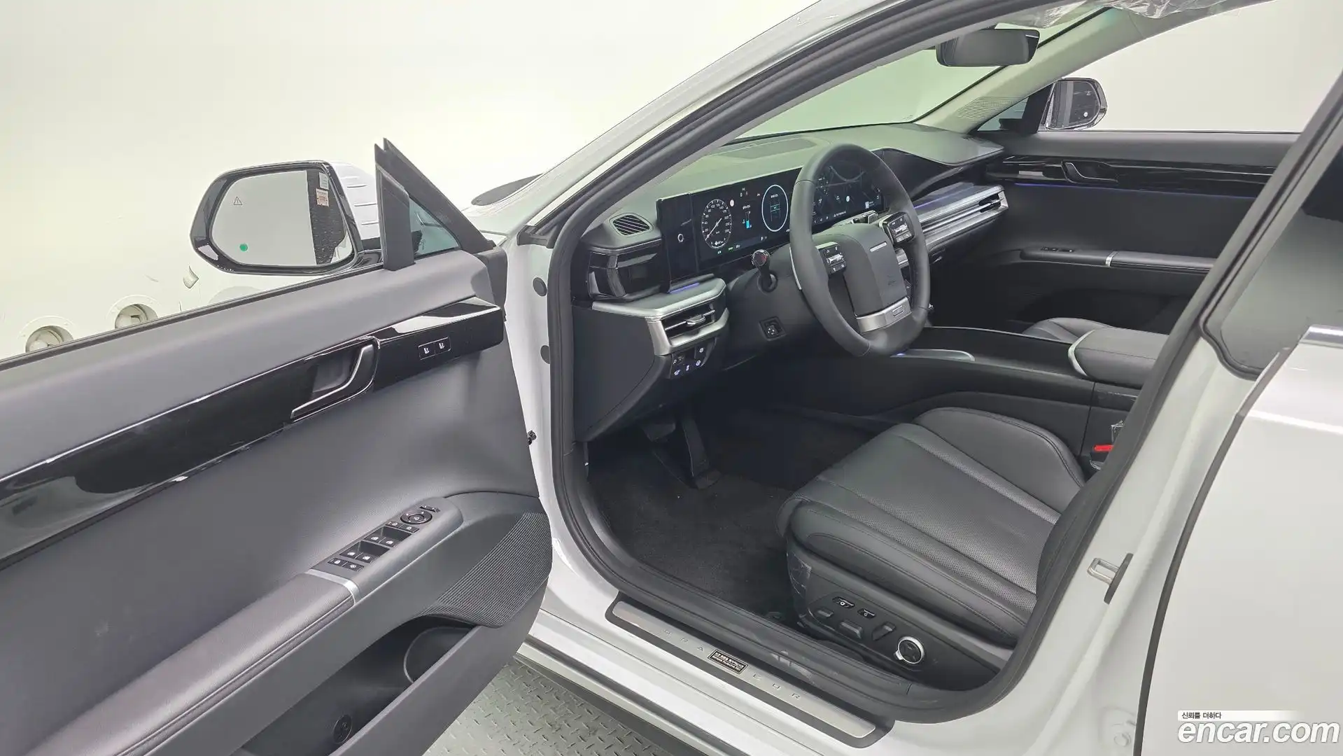 Grandeur Hyundai 2024.6-OPTION-016