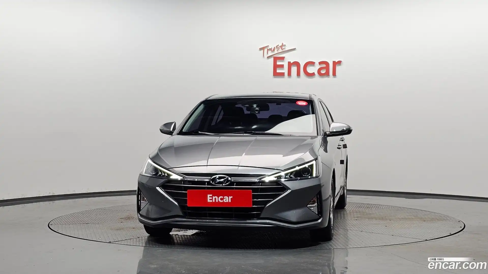 AVANTE Hyundai 2018.9-OUTER-003