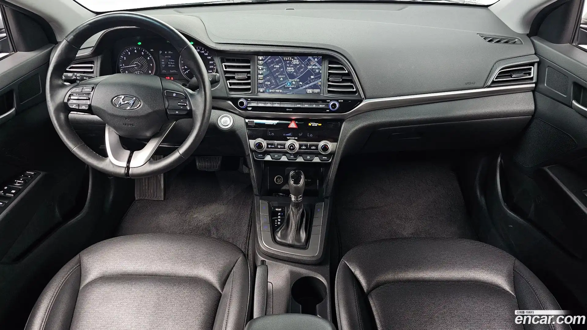 AVANTE Hyundai 2018.9-INNER-007