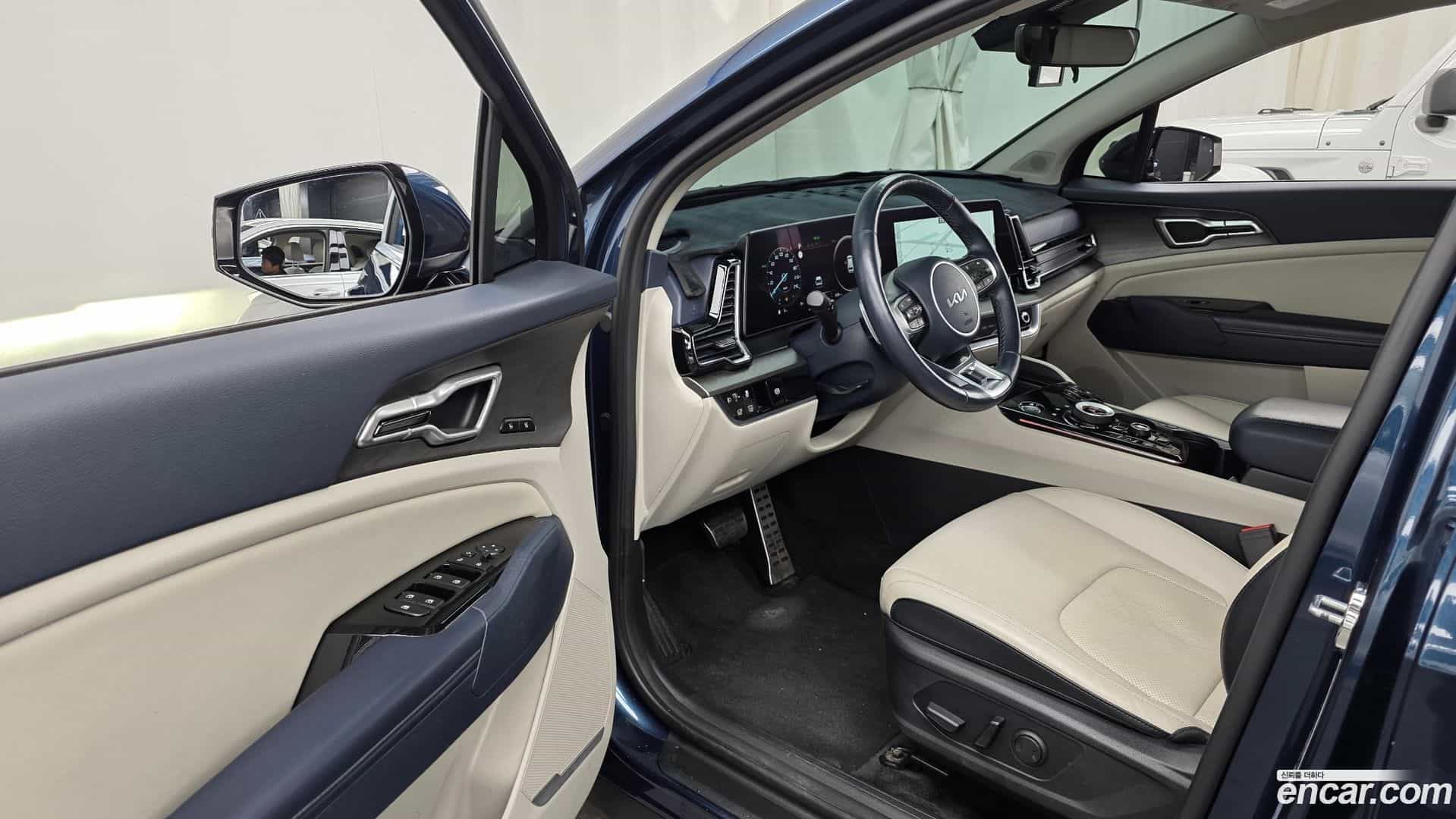 Sportage Kia 2022.5-INNER-010