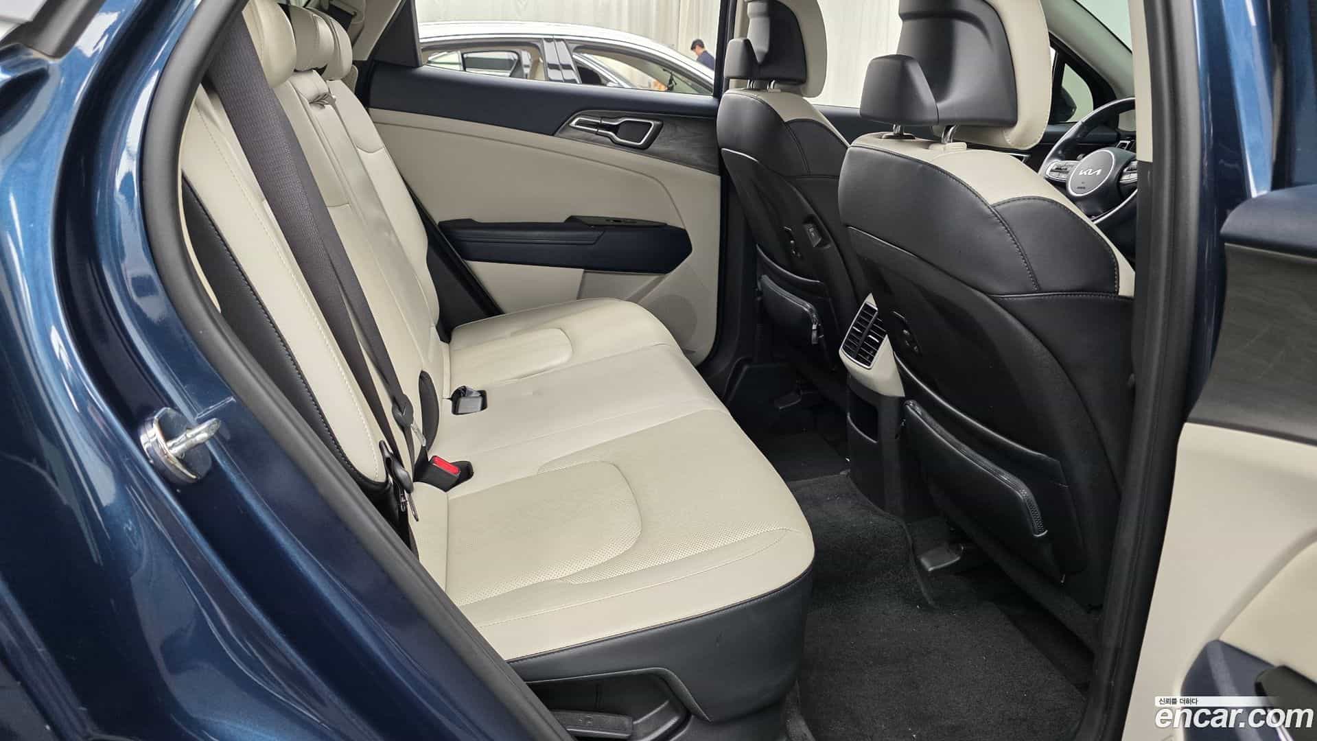 Sportage Kia 2022.5-OPTION-015