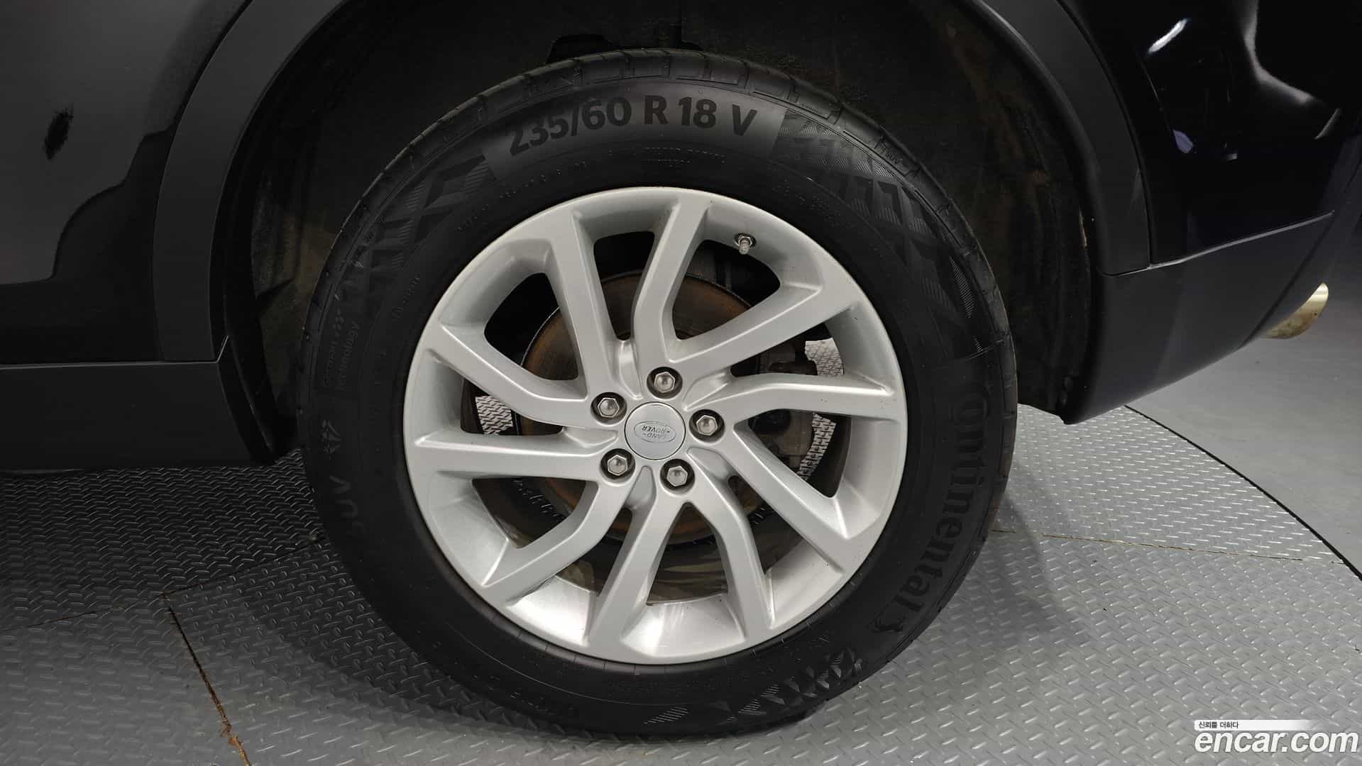 Discovery Sport Land Rover 2018.5-OUTER-031