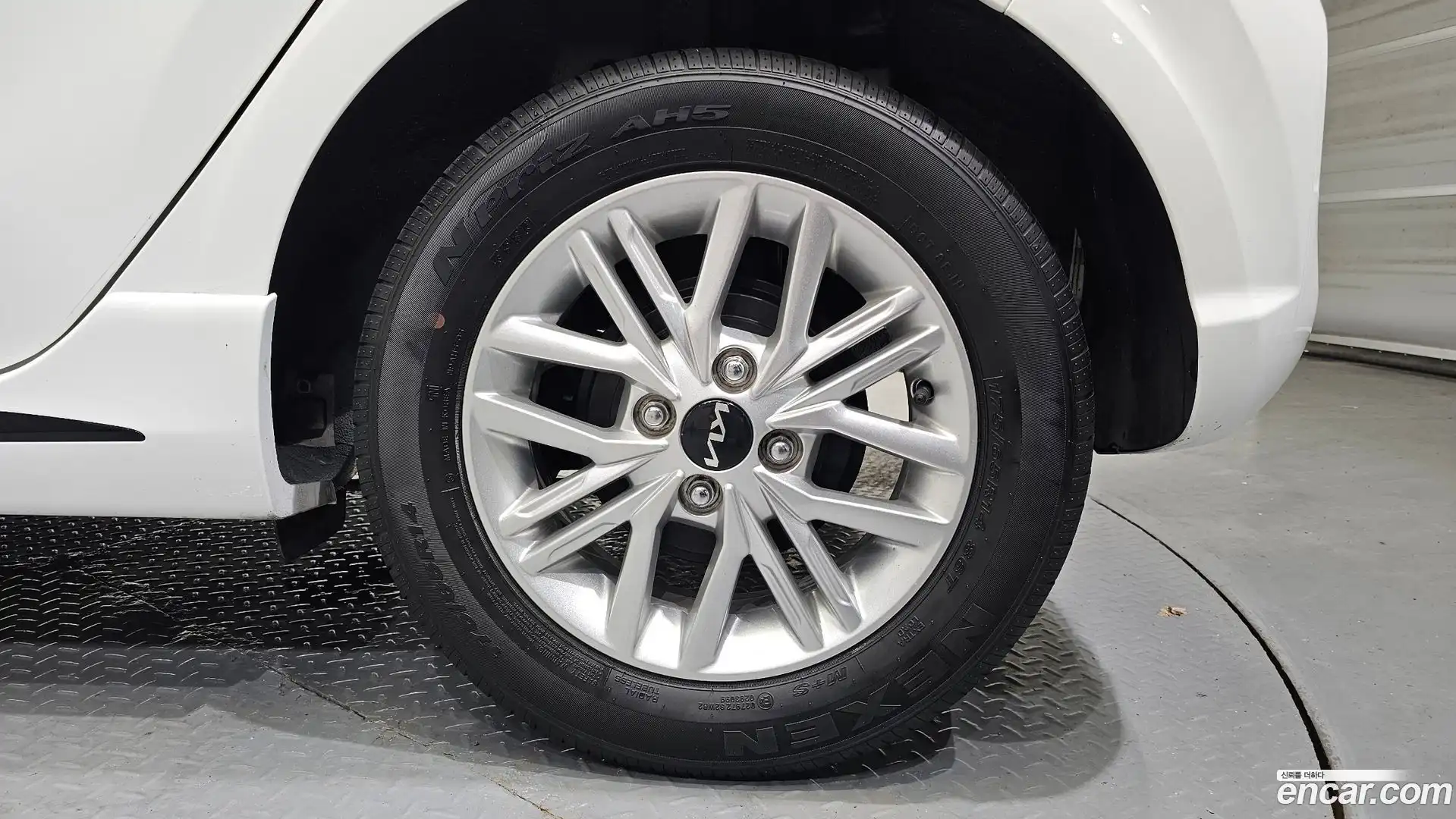 morning Kia 2023.4-OUTER-031