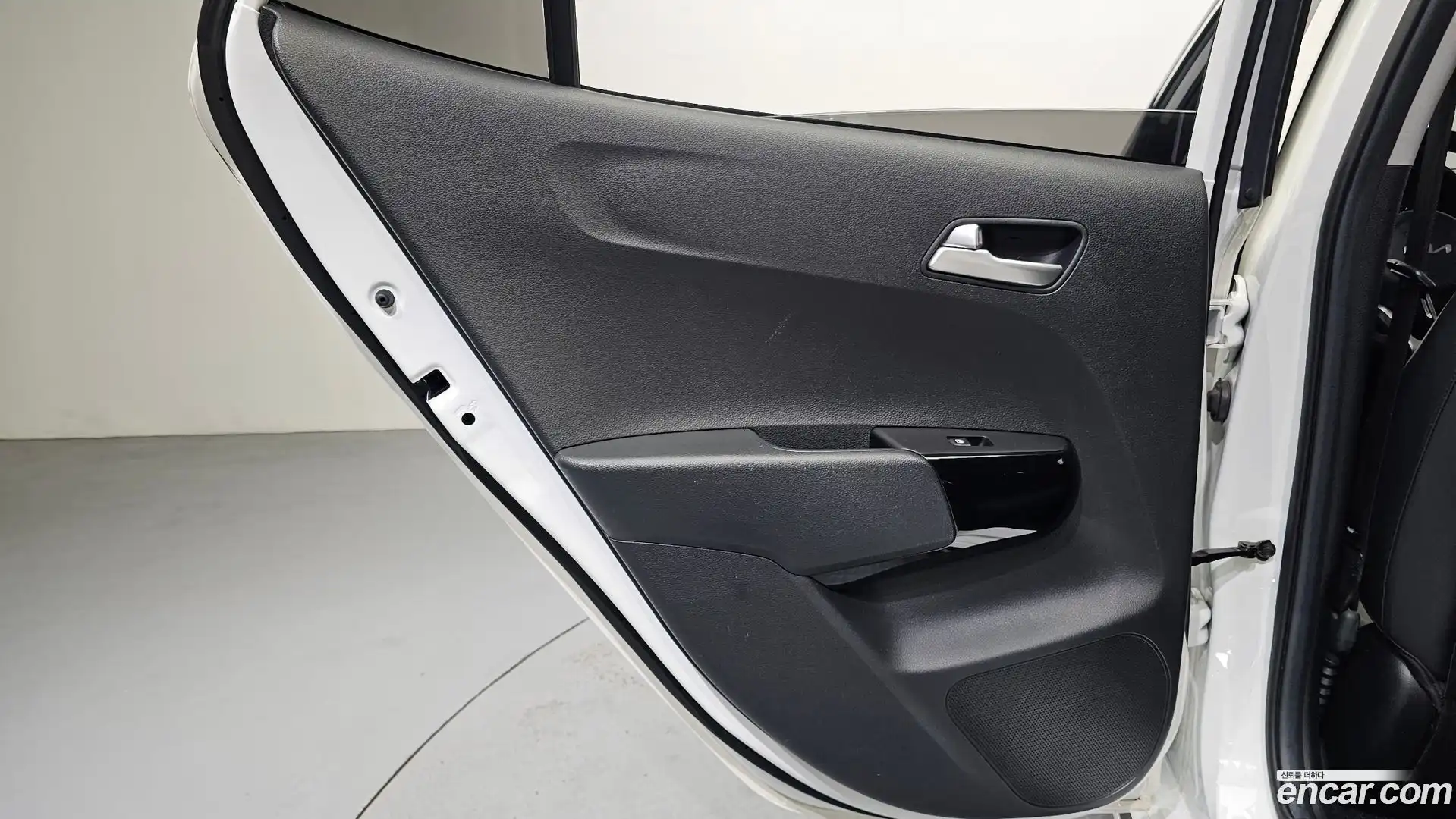 morning Kia 2023.4-INNER-035