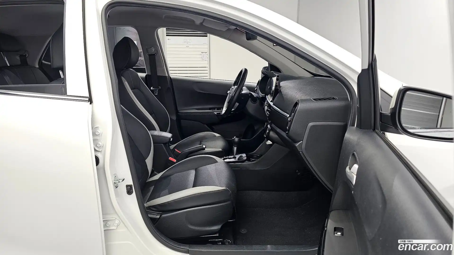 morning Kia 2023.4-INNER-036