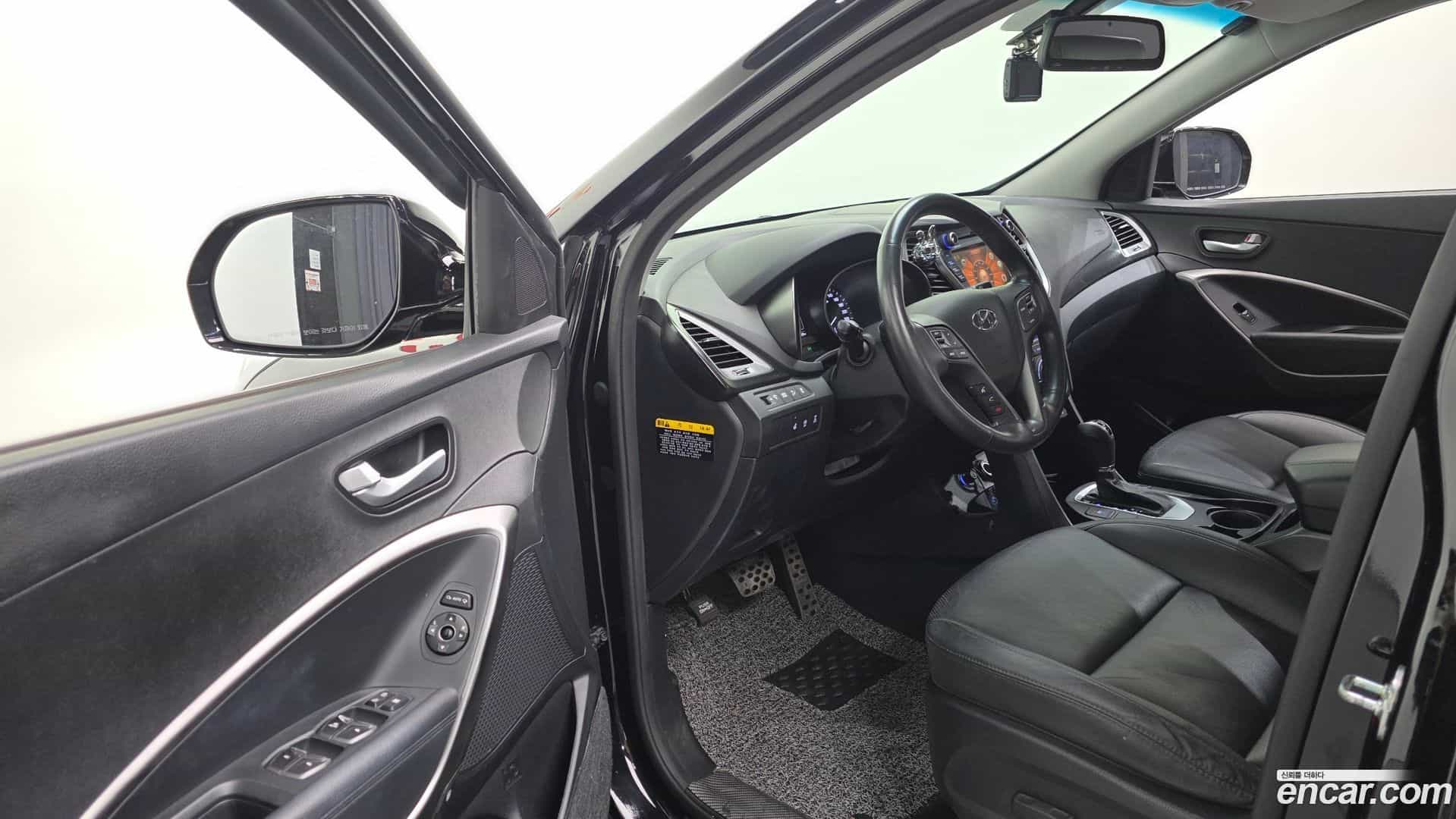 Santafe Hyundai 2016.3-OPTION-015