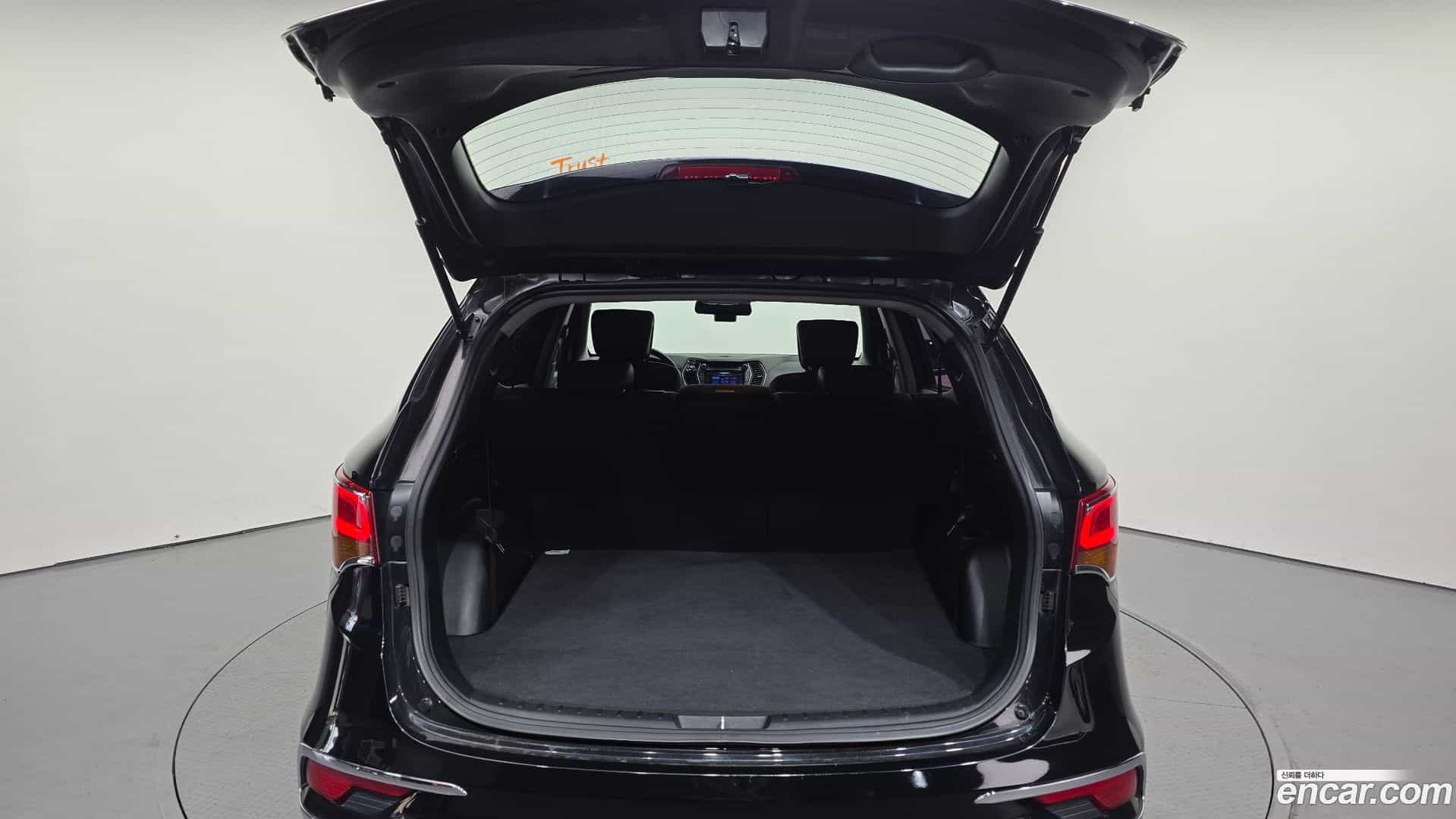 Santafe Hyundai 2016.3-OPTION-024