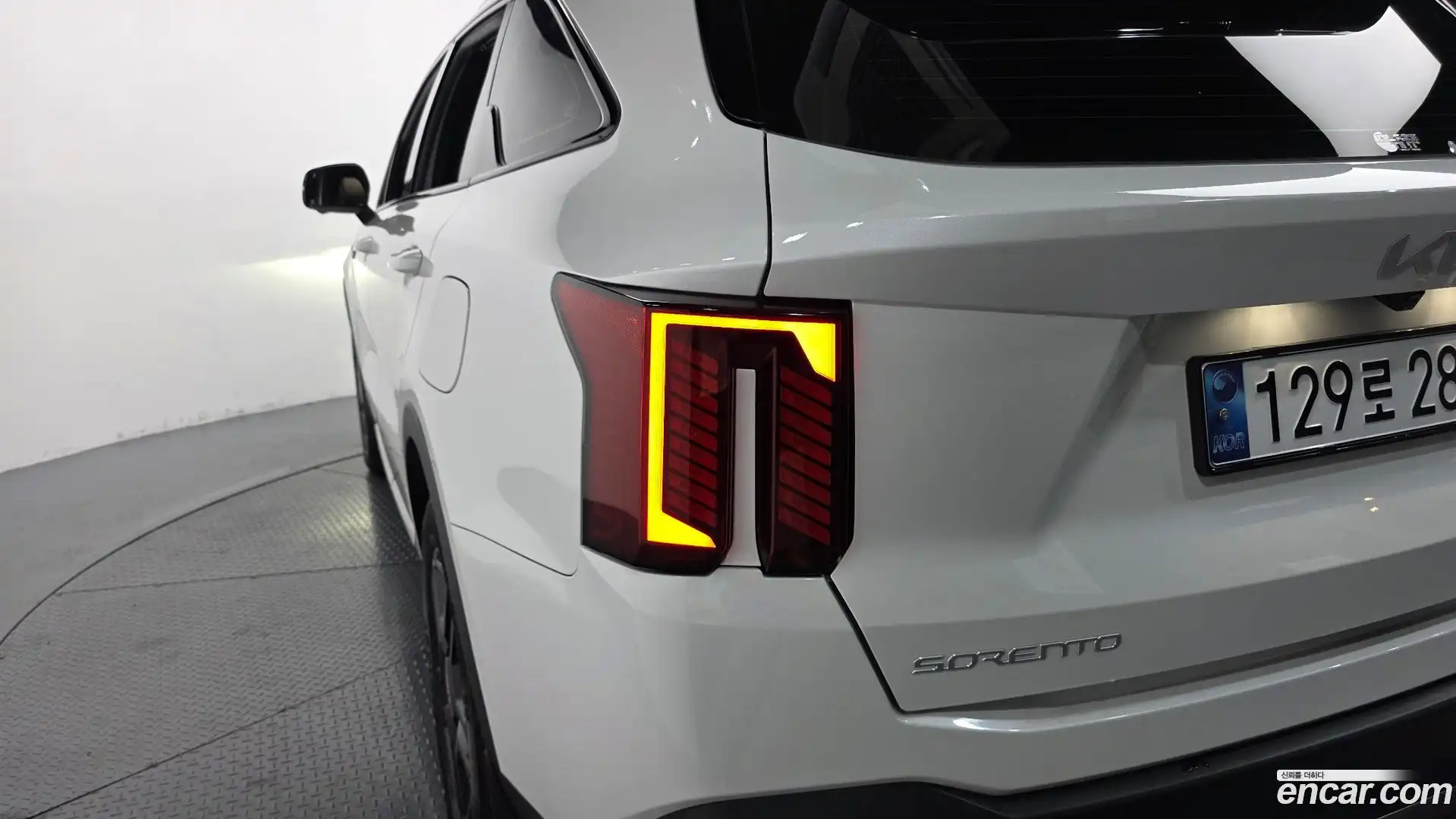 Sorento Kia 2024.6-OUTER-033