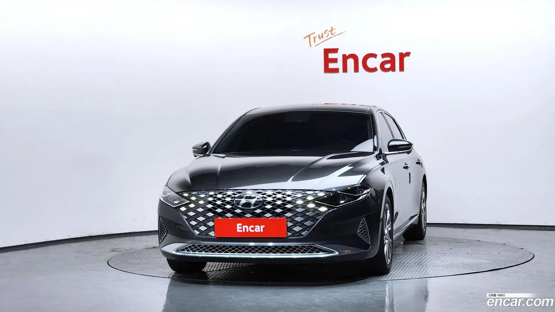 Grandeur Hyundai 2020.5-OUTER-003