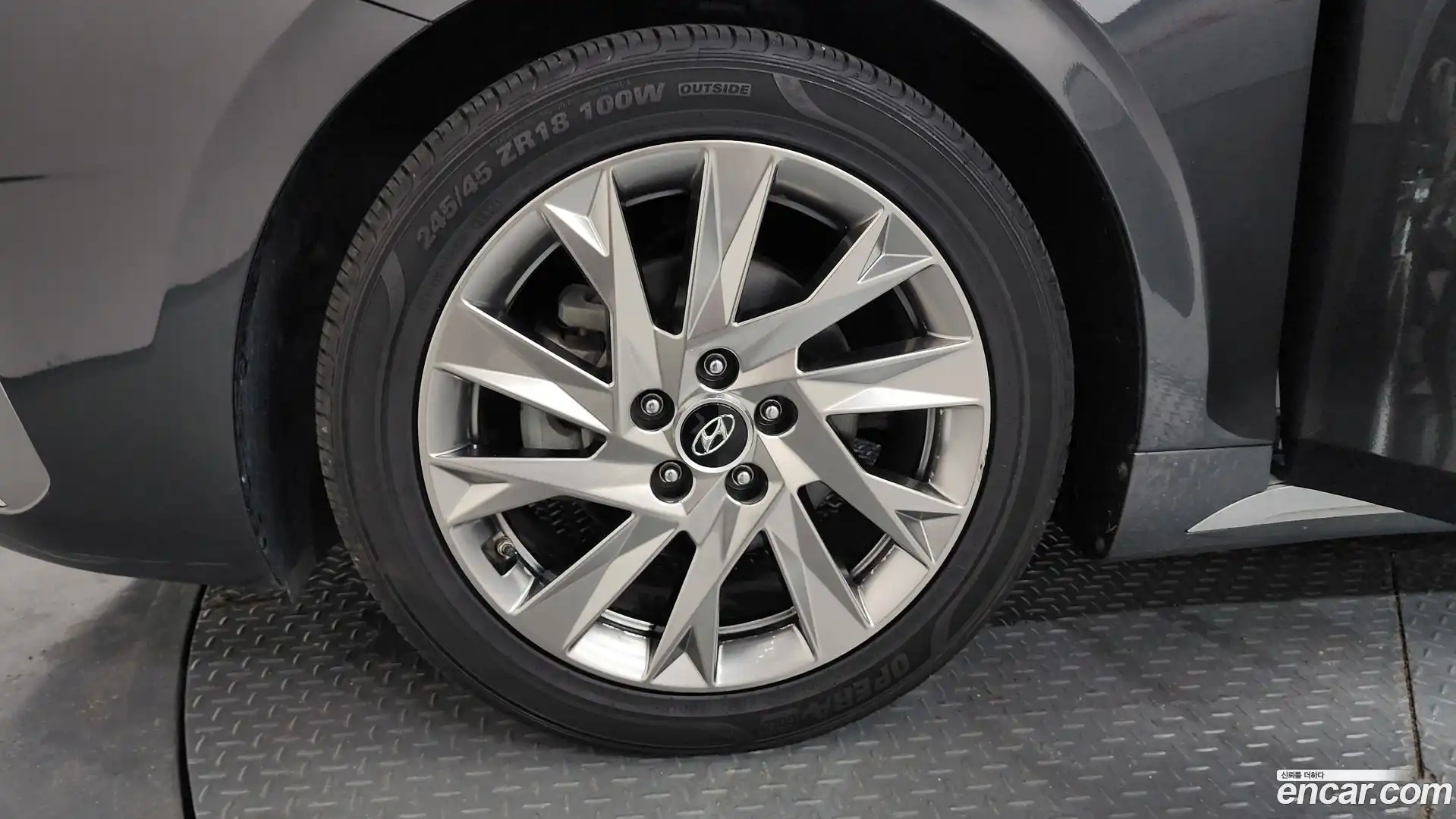 Grandeur Hyundai 2020.5-OUTER-031