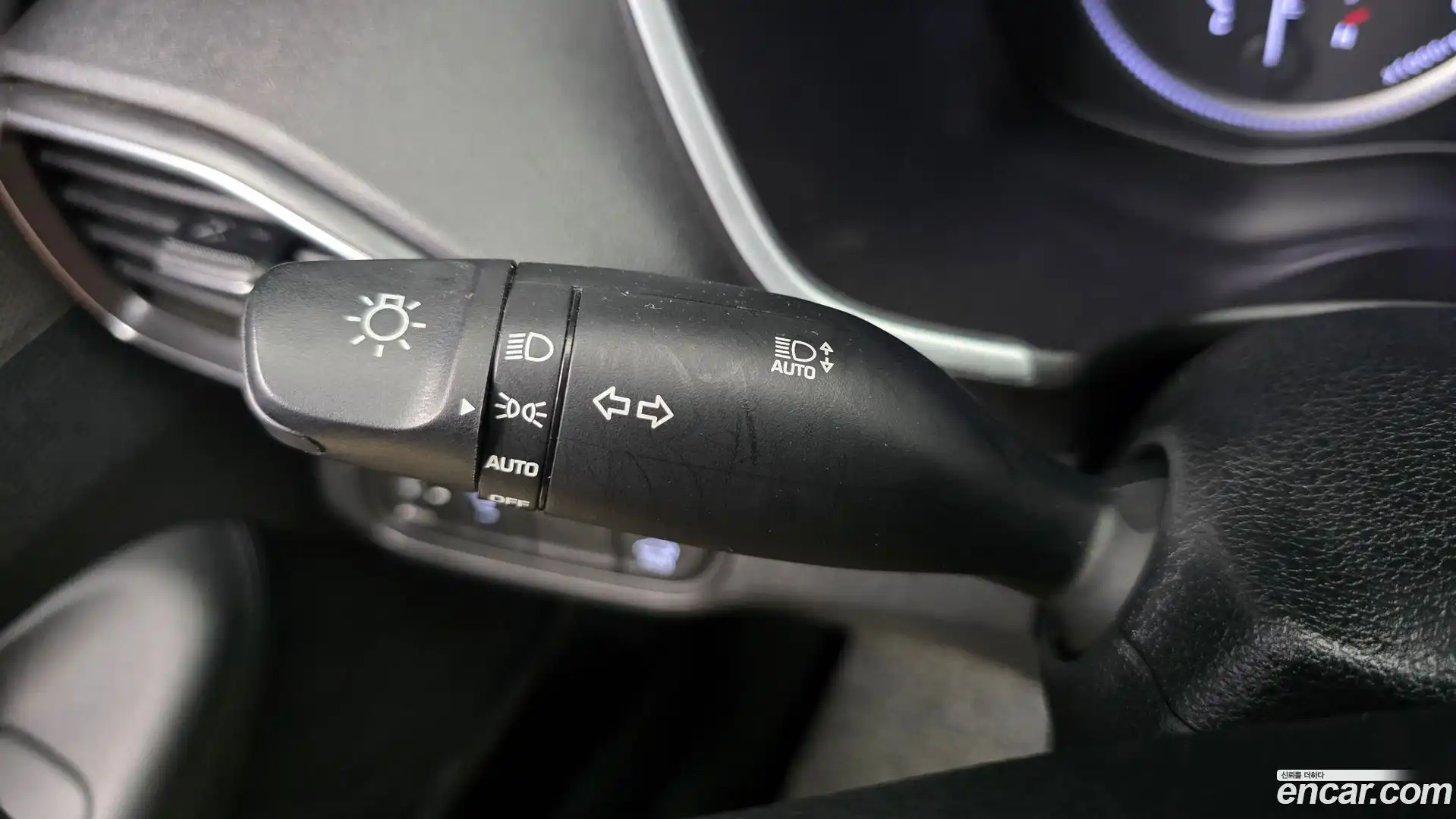 Santafe Hyundai 2018.3-OPTION-041