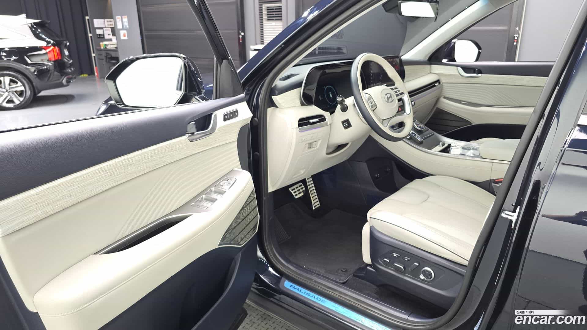 Palisade Hyundai 2023.6-INNER-010