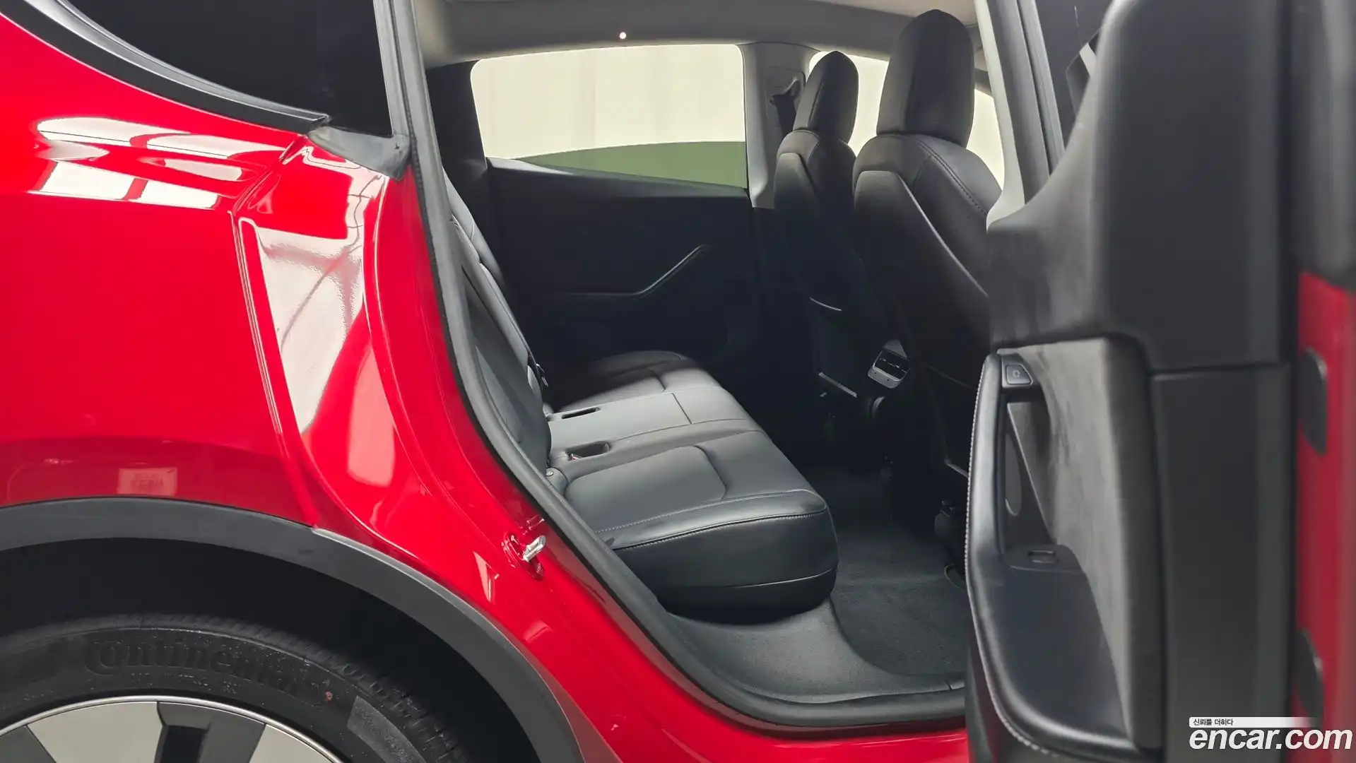 Model Y Tesla 2022.5-OPTION-016