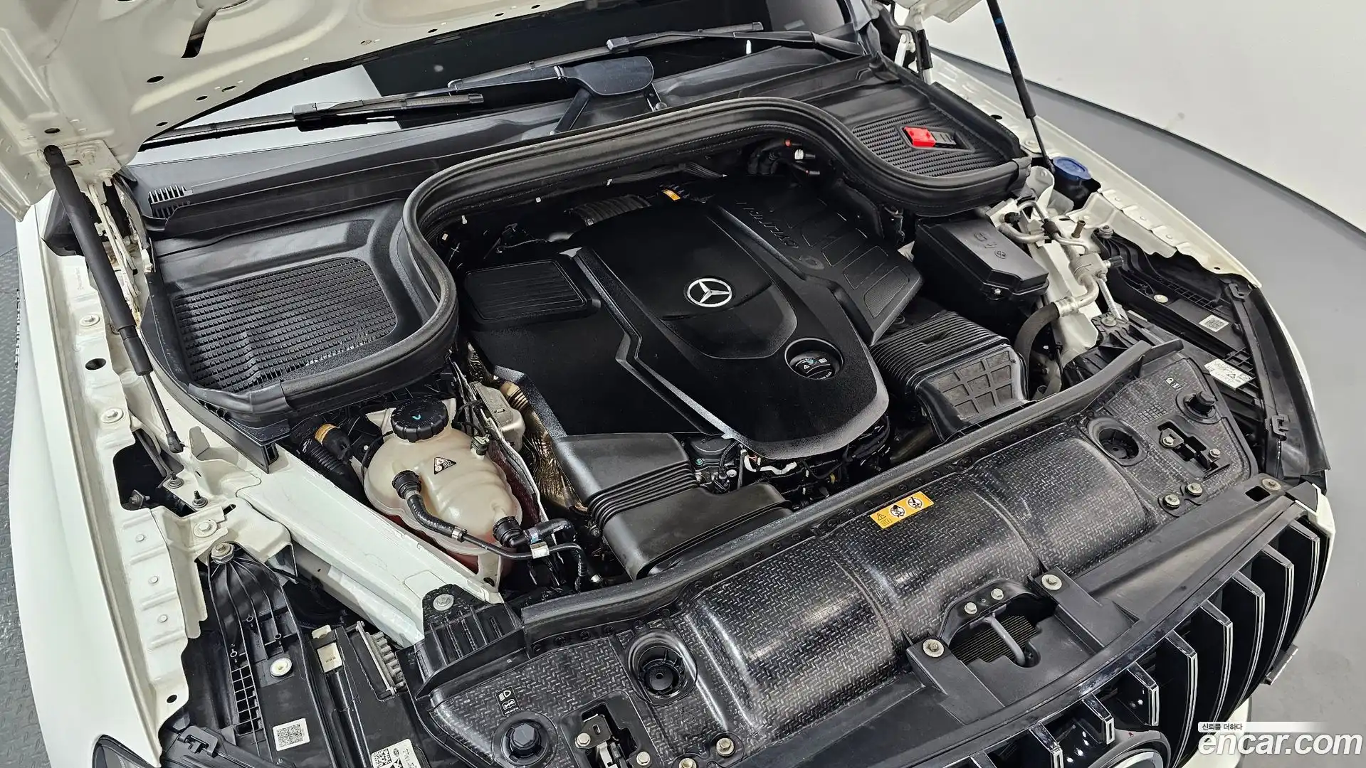 GLE-Class Mercedes-Benz 2022.10-OUTER-006