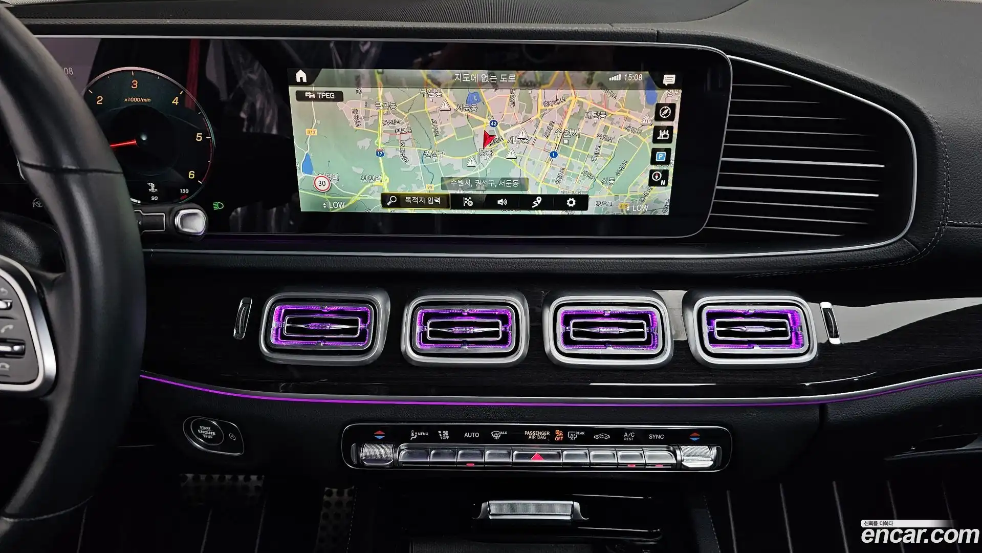 GLE-Class Mercedes-Benz 2022.10-OPTION-016