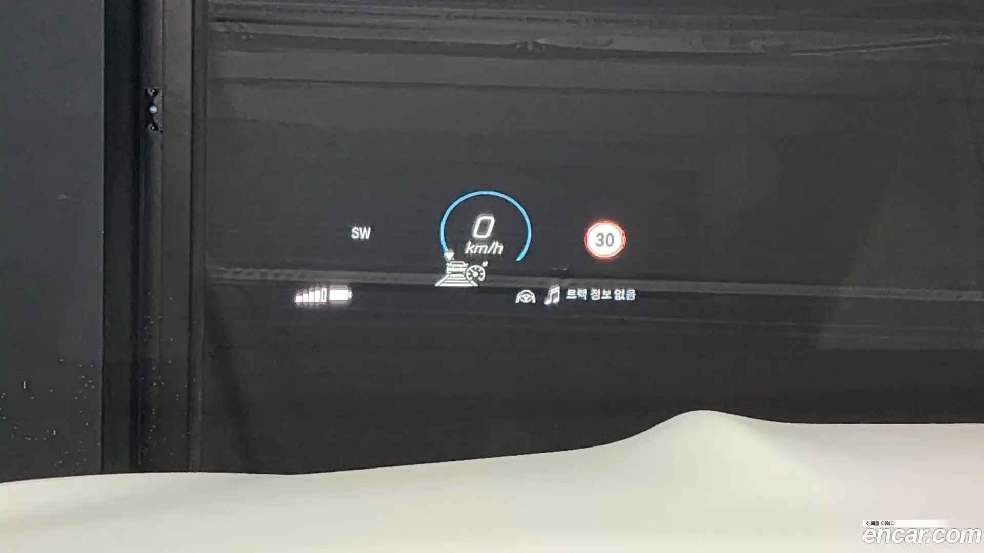 GLE-Class Mercedes-Benz 2022.10-OPTION-053