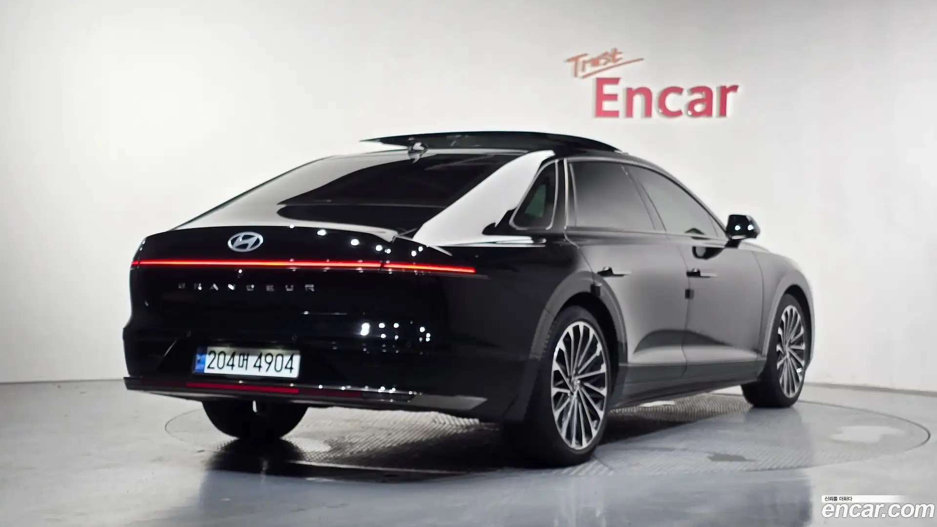 Grandeur Hyundai 2023.6-OUTER-002