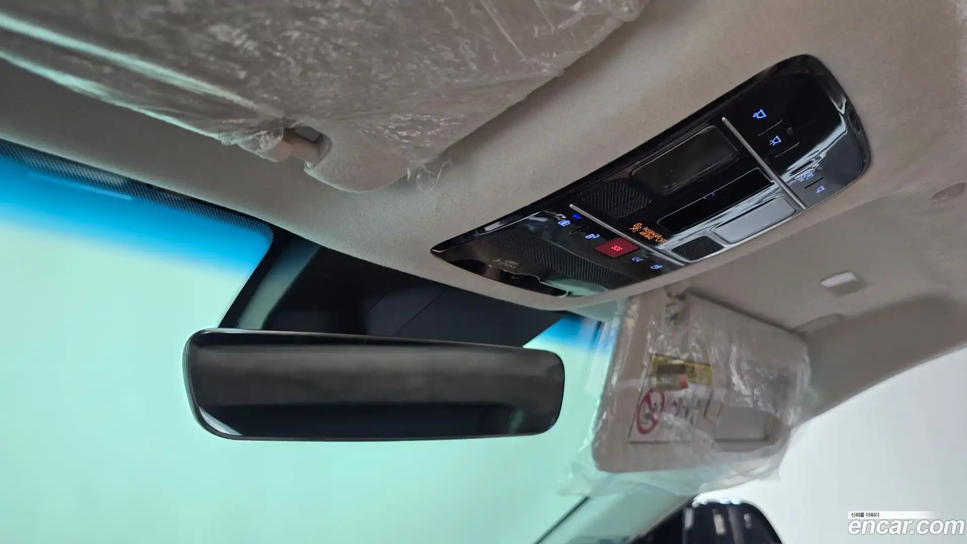 Grandeur Hyundai 2023.6-OPTION-024