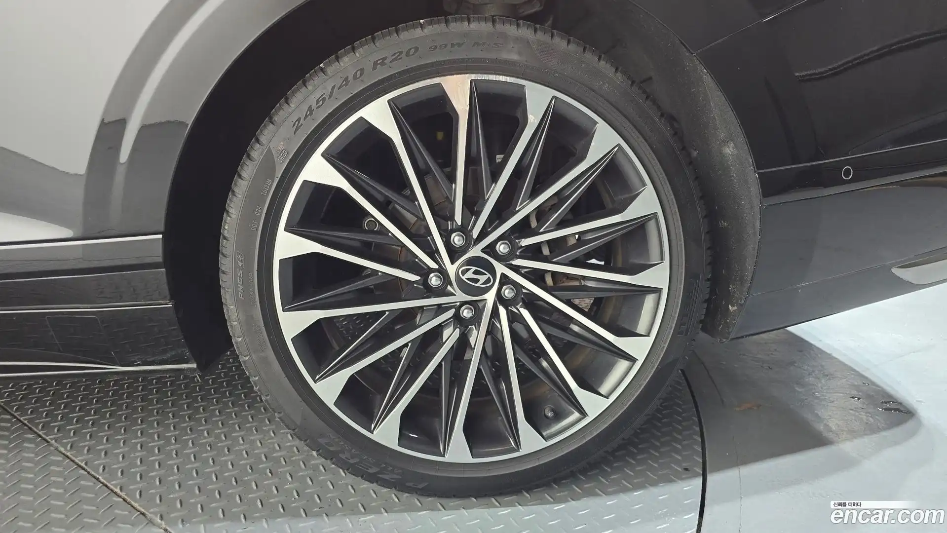 Grandeur Hyundai 2023.6-OUTER-031