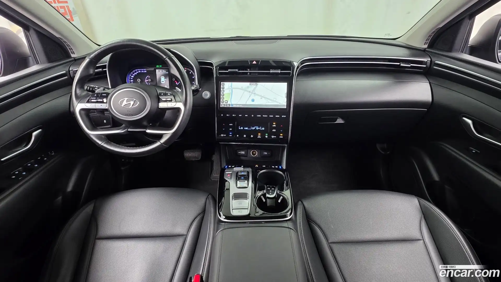 Tucson Hyundai 2023.2-INNER-007