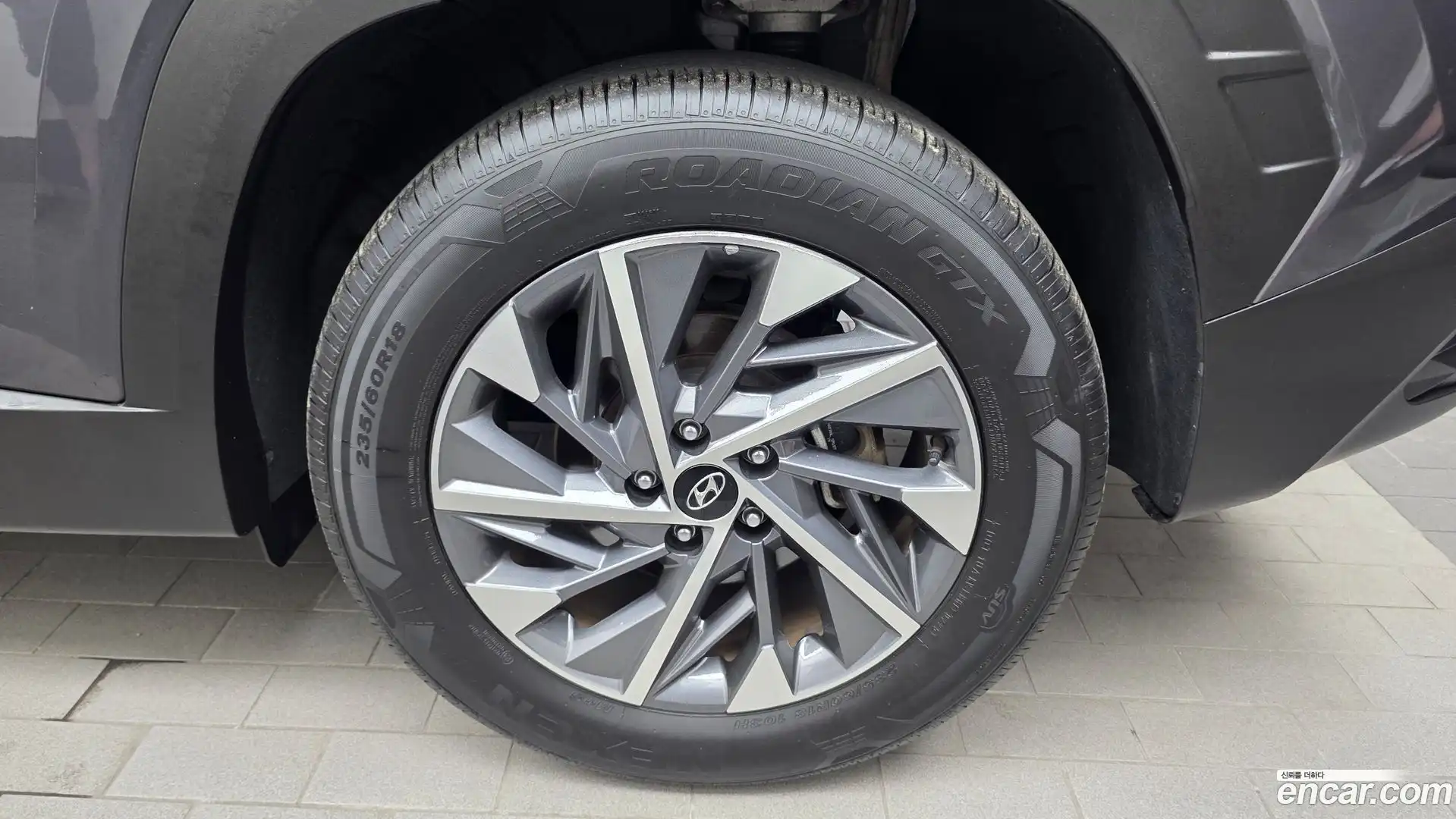 Tucson Hyundai 2023.2-OUTER-031