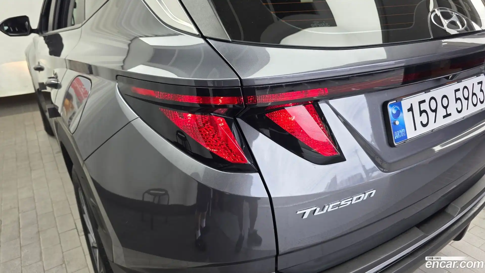 Tucson Hyundai 2023.2-OUTER-033