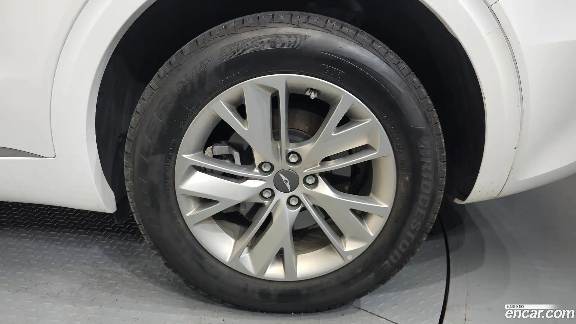 GV70 Genesis 2021.6-OUTER-031