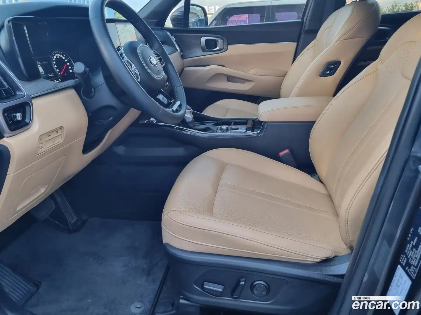 Sorento Kia 2022.8-INNER-010