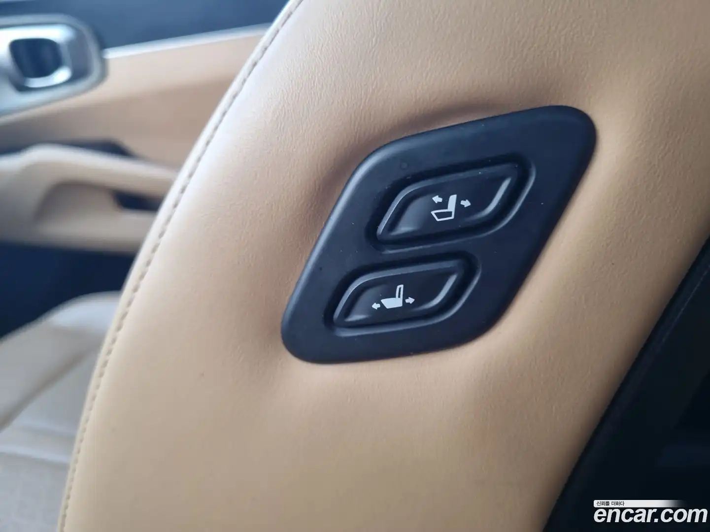Sorento Kia 2022.8-OPTION-016