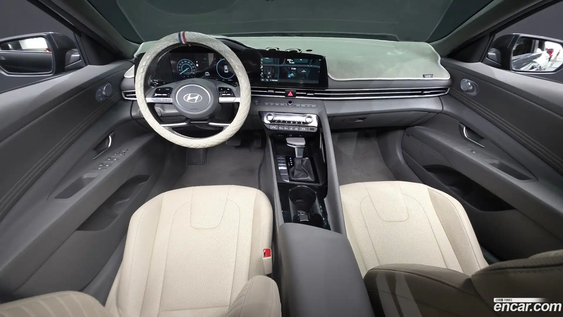 AVANTE Hyundai 2024.5-INNER-007