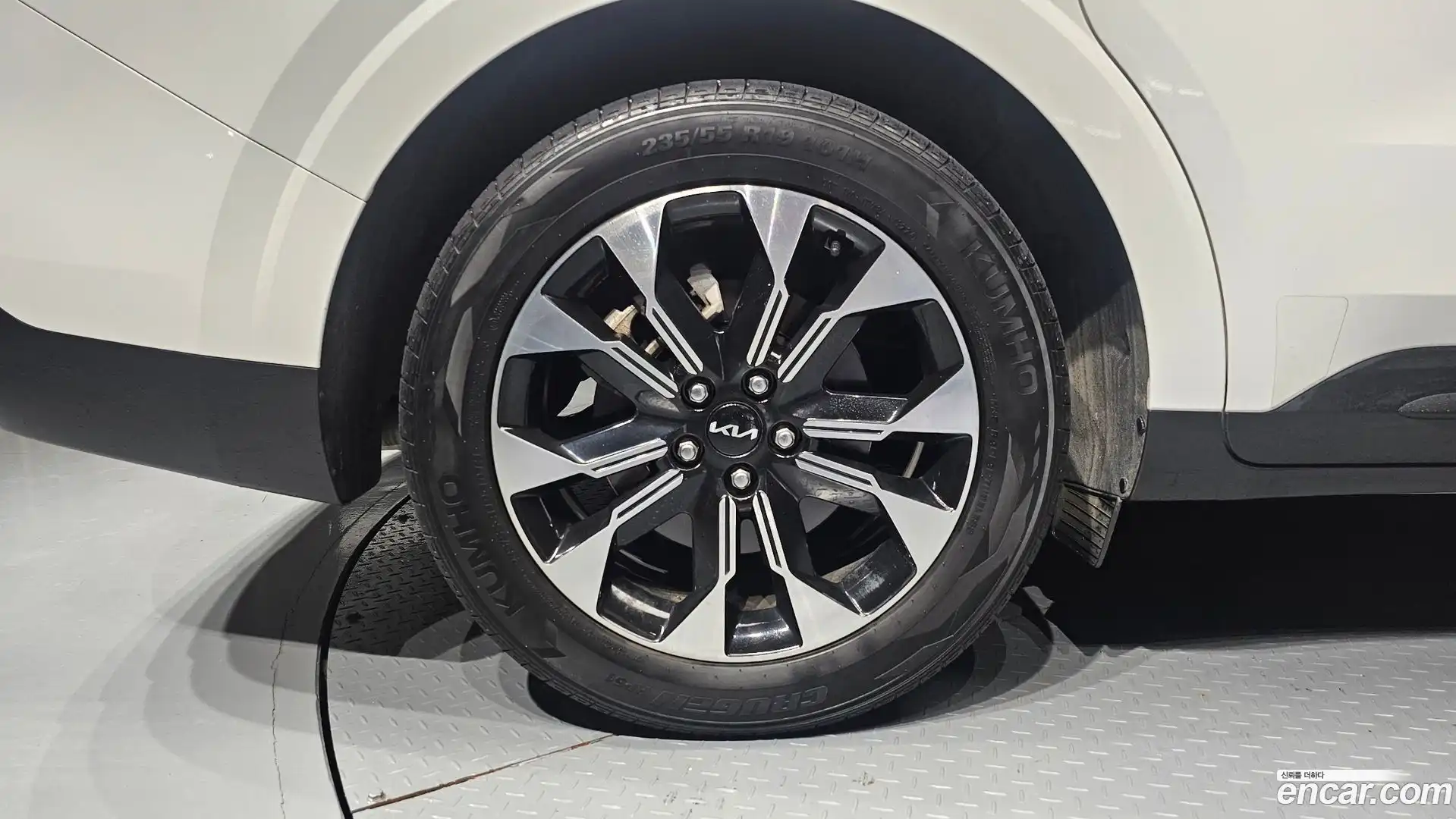 Canival Kia 2023.4-OUTER-005