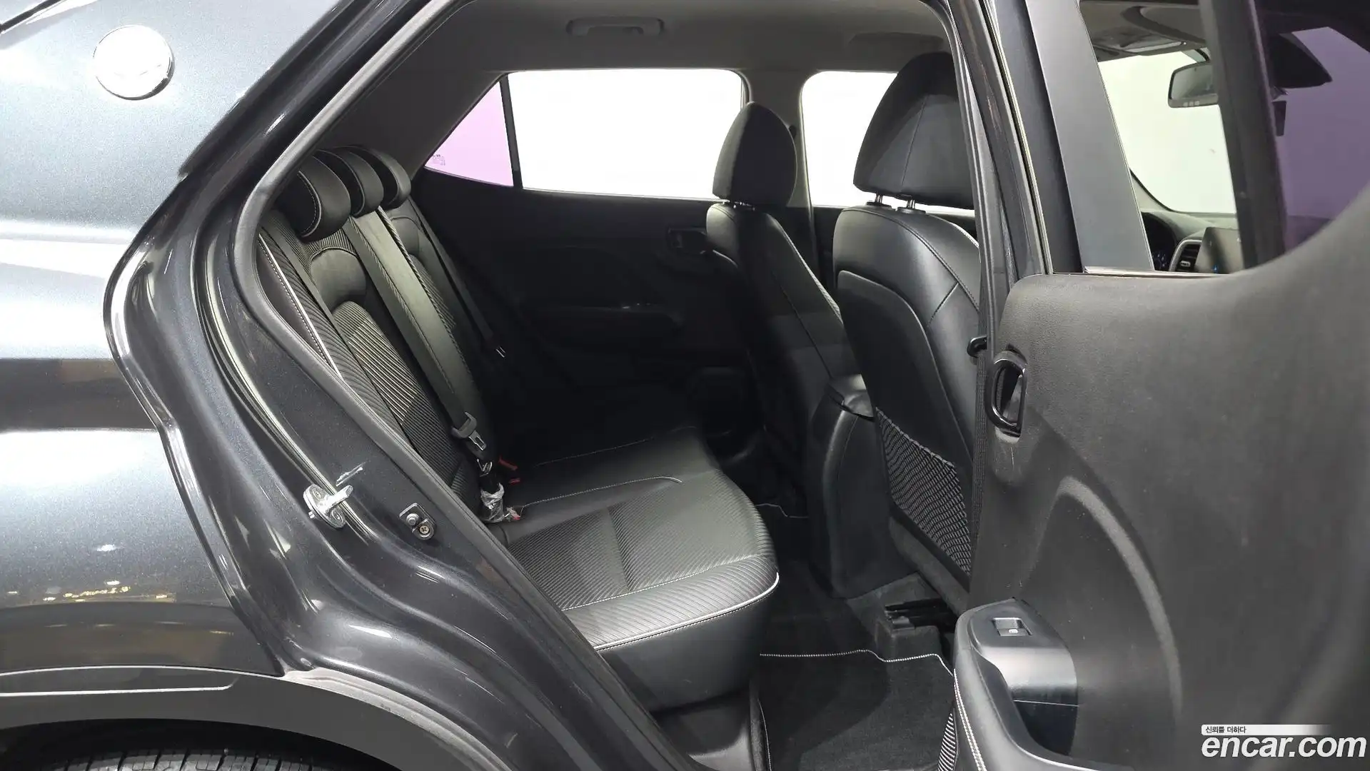 Venue Hyundai 2019.8-OPTION-016