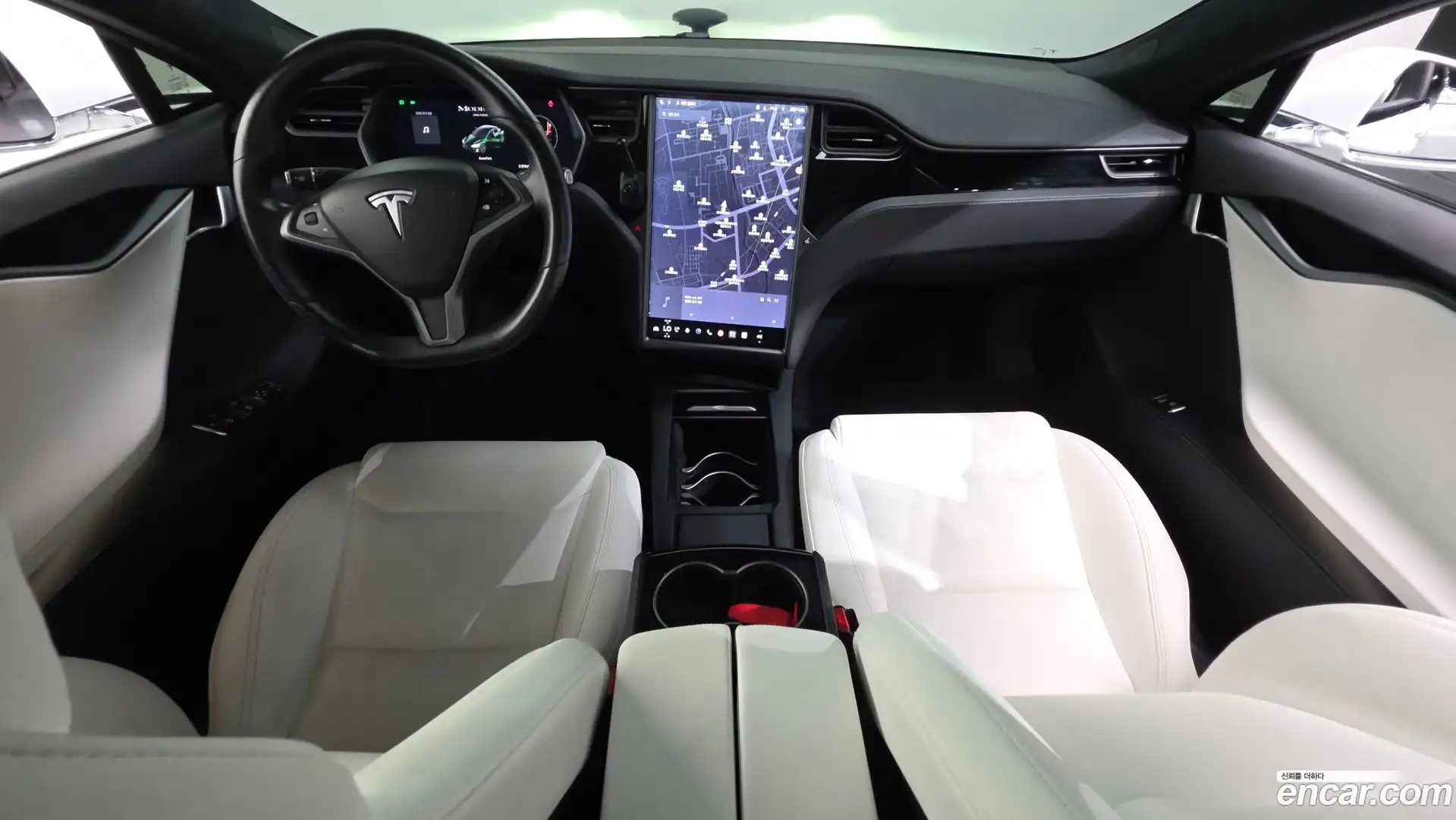 Model S Tesla 2020.10-INNER-007