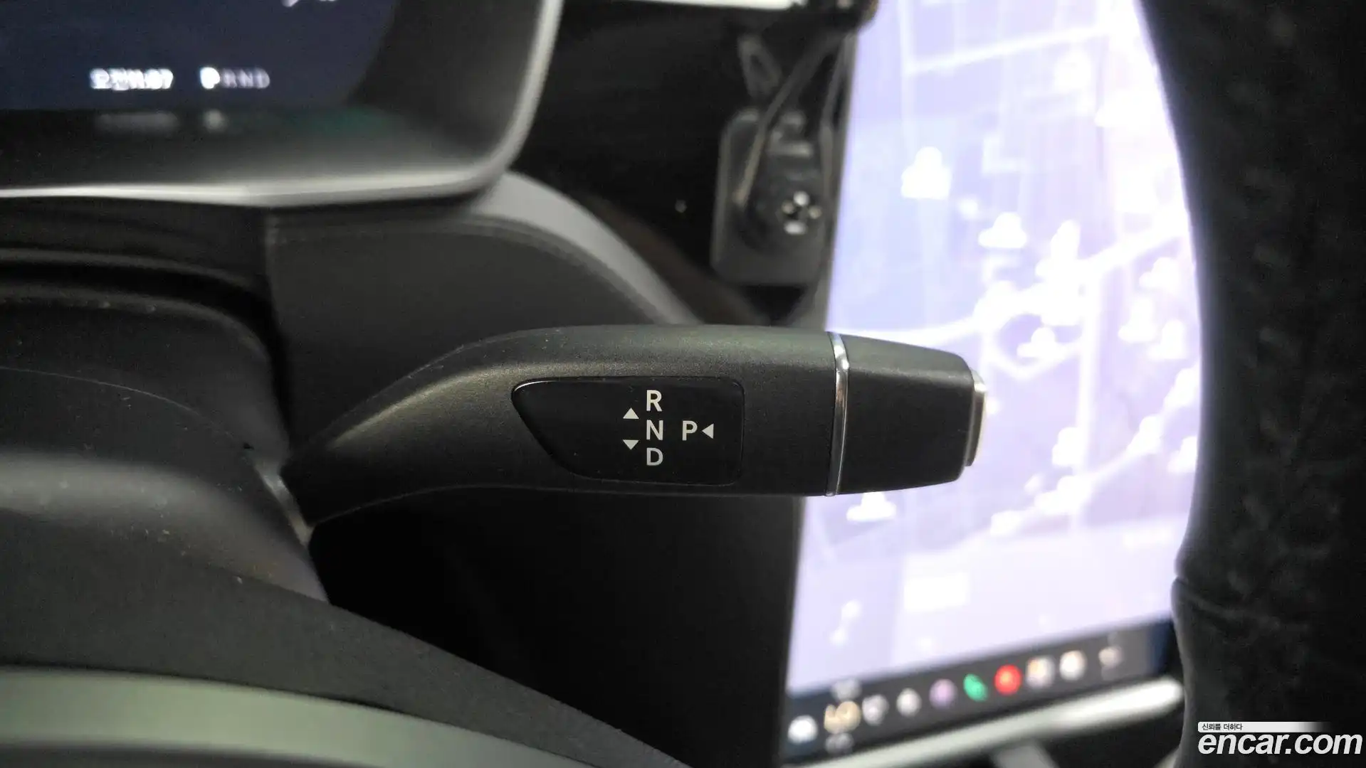 Model S Tesla 2020.10-INNER-009