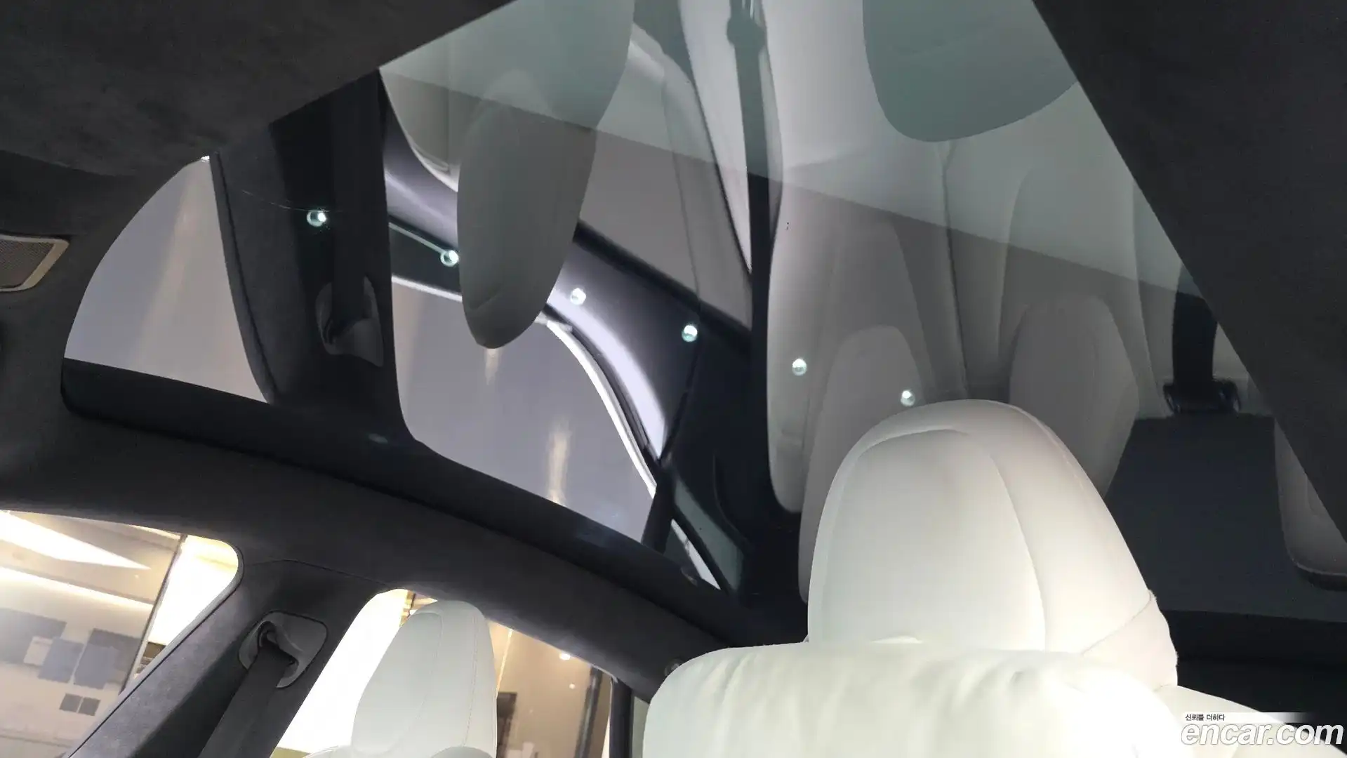Model S Tesla 2020.10-OPTION-023