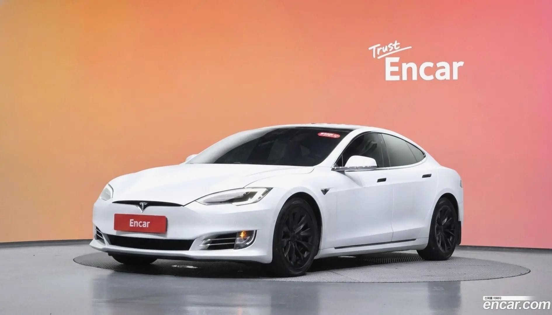 Main__Slider__Photo:Model S Tesla 2020.10-0